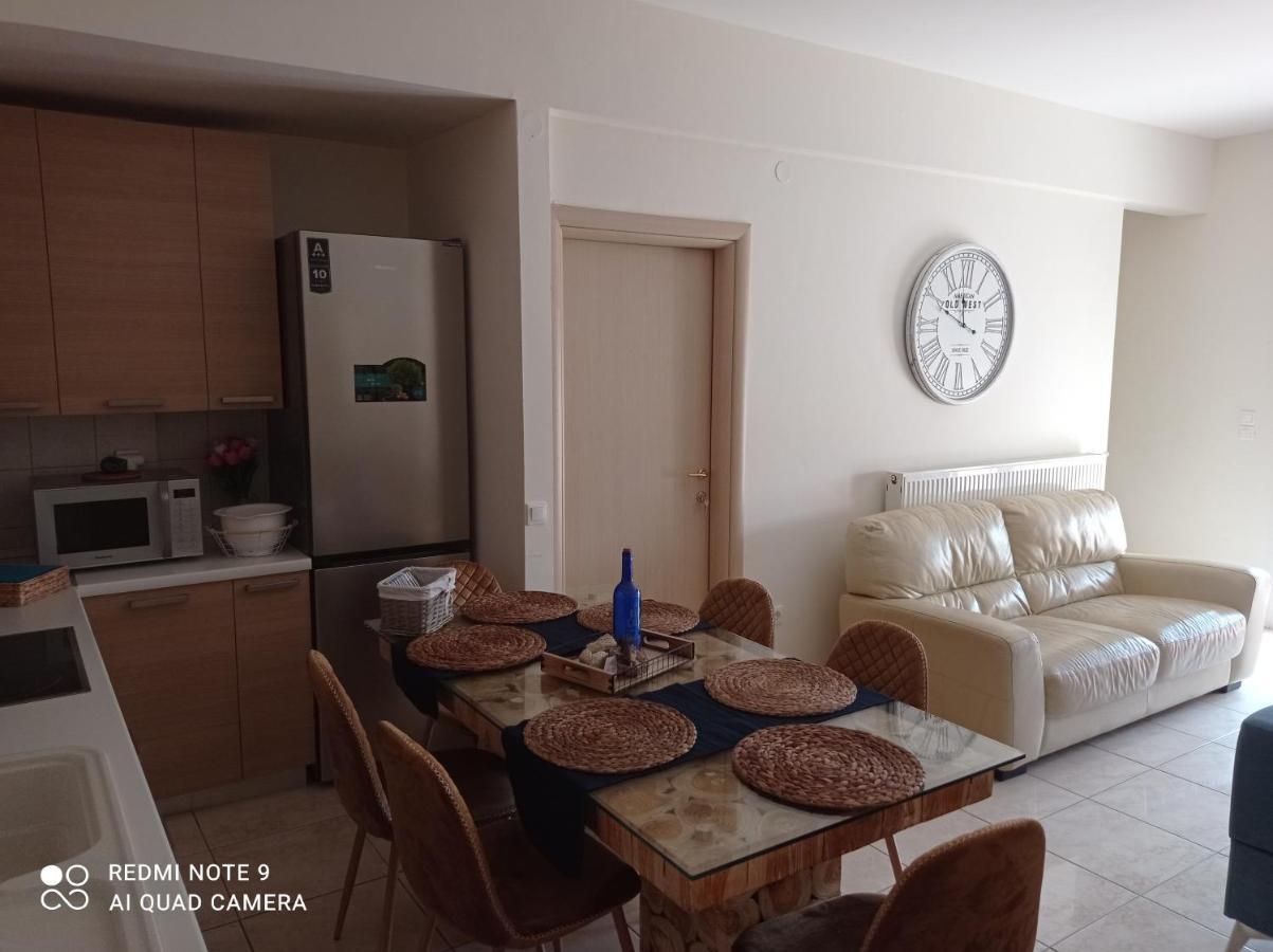 Crystal House Apartment Néos Marmarás