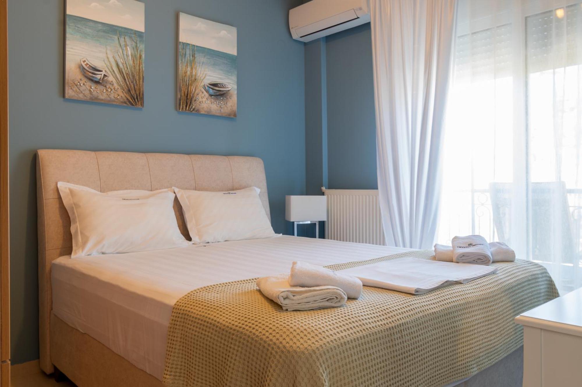 Crystal House Apartment Néos Marmarás