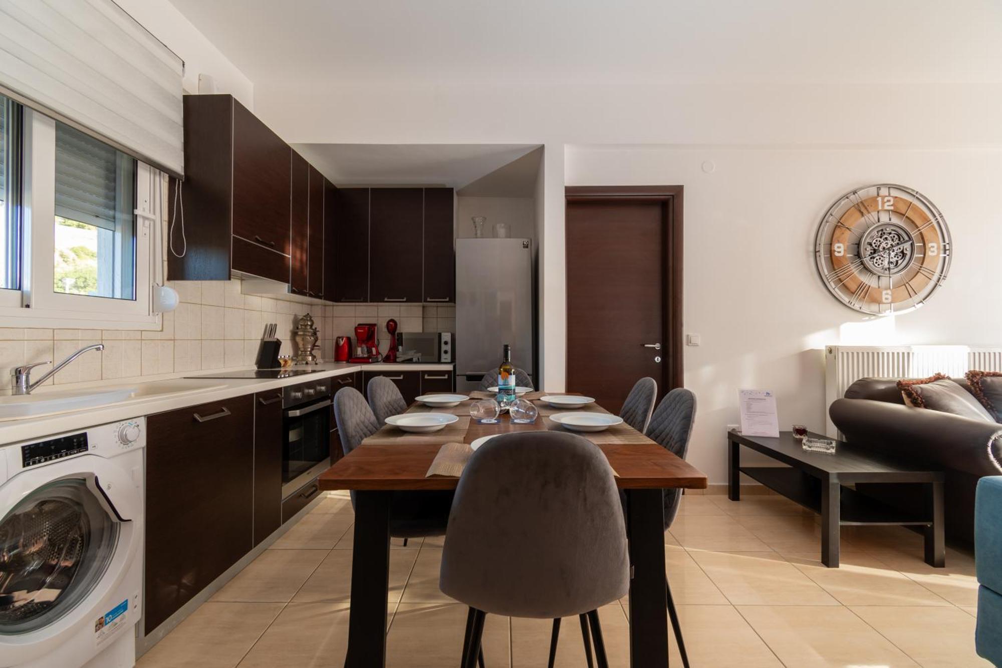 Apartment Crystal House