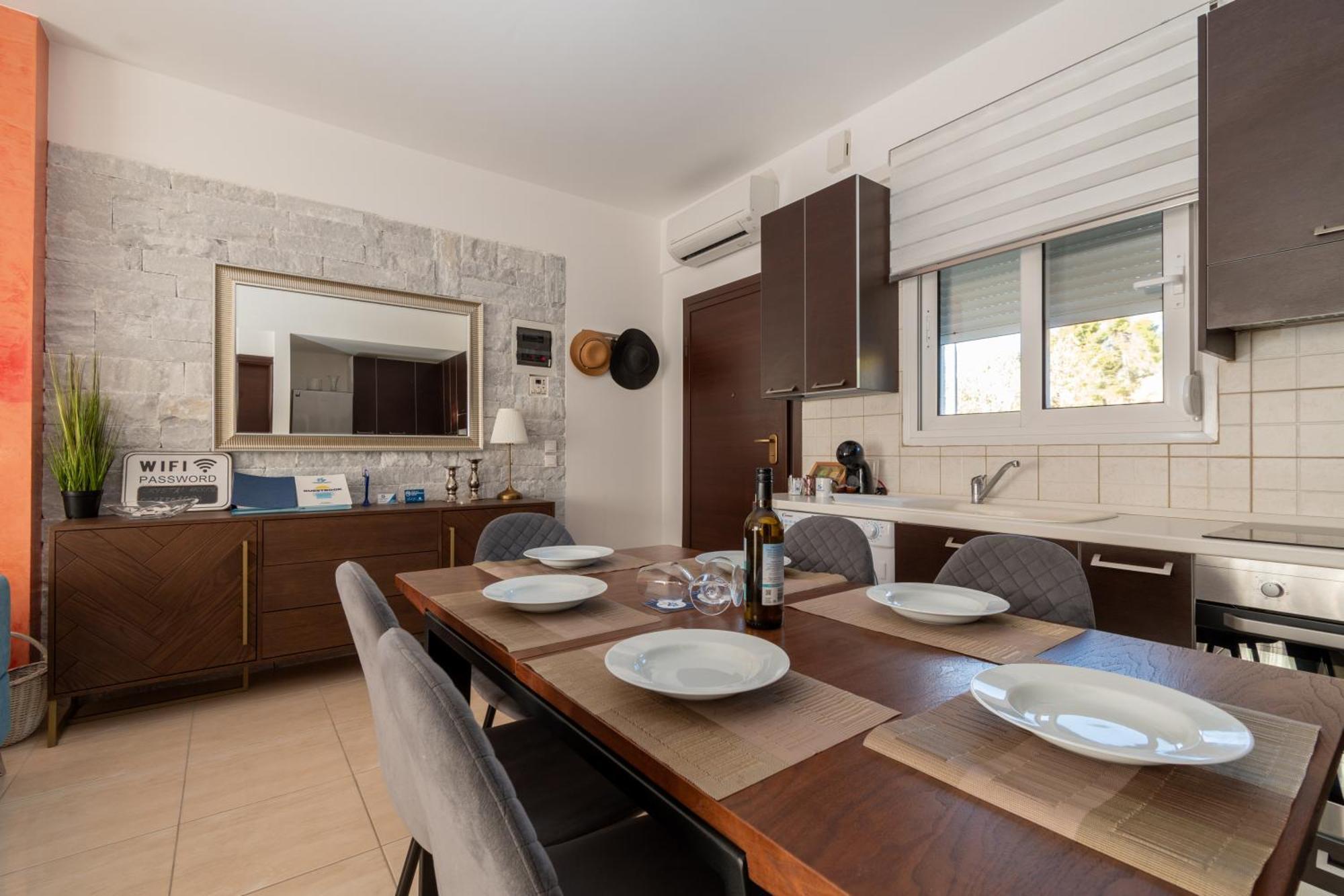 Crystal House Apartment Néos Marmarás